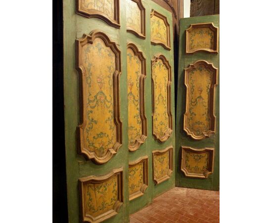 PTL297 - No. 2 doors with painted panels, 18th century, dimensions cm W 125 x H 237