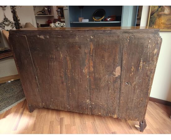 Lombard flap desk