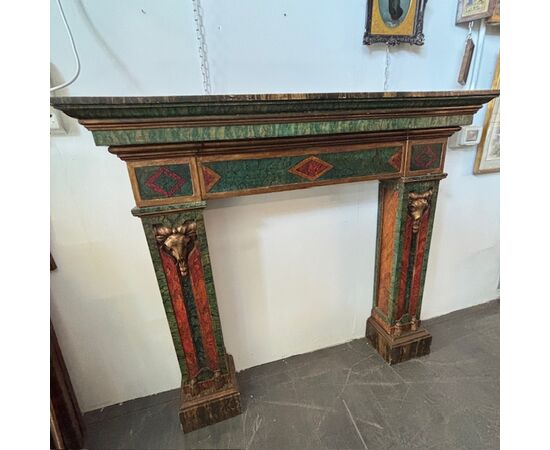 Antico splendido camino cornice Dipinto epoca XIX se . Mis L 148 x P 27 . H 130