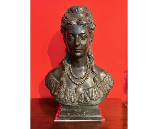 Extremely rare bust of Empress "Sisi" of Austria