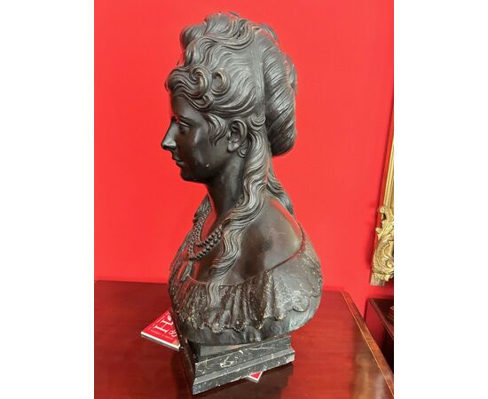 Extremely rare bust of Empress "Sisi" of Austria