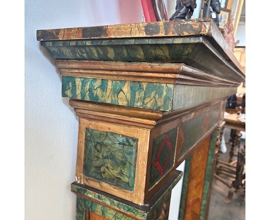 Antico splendido camino cornice Dipinto epoca XIX se . Mis L 148 x P 27 . H 130