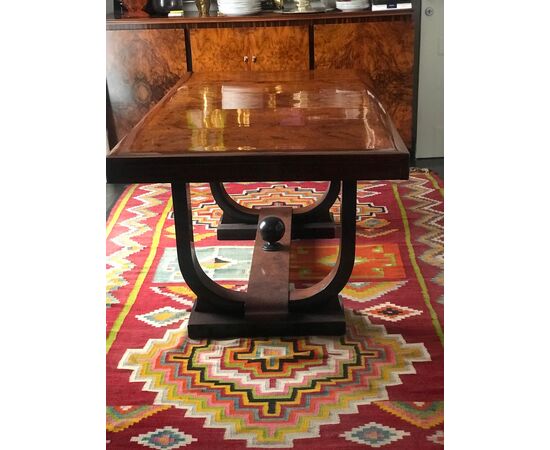 Art-Deco Table