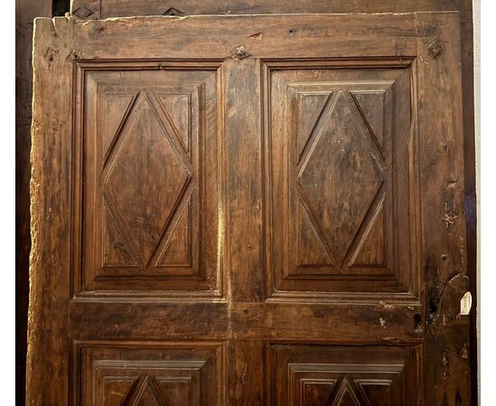 PTCI561 - Antique walnut door, 18th century, dimensions cm W 90 x H 185