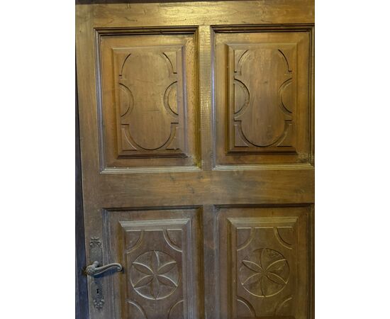PTI603 - N. 3 antique wooden doors, complete with recent frame, 18th century, different sizes