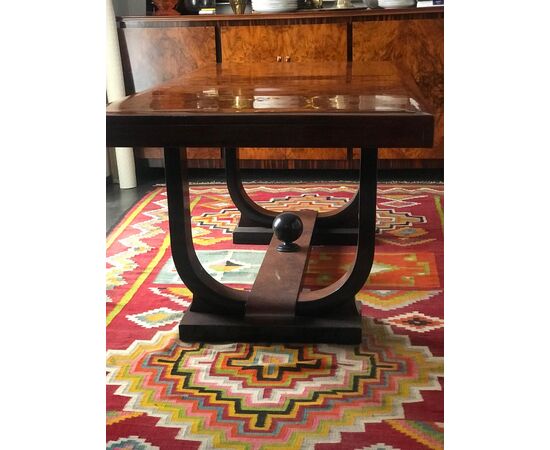 Art-Deco Table