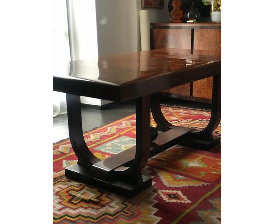 Art-Deco Table