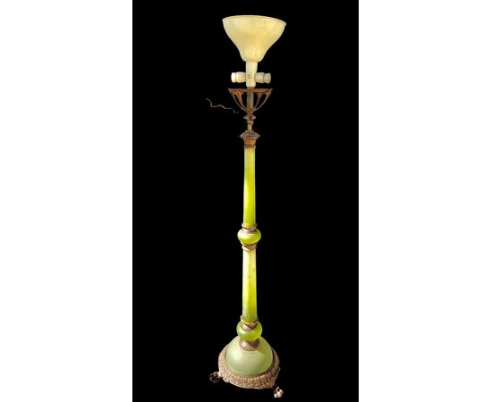 Lampada da terra in vetro zigrinato con dettagli in bronzo.Francia