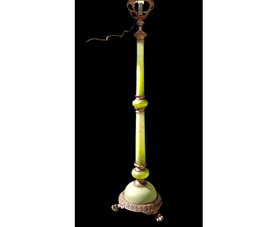 Lampada da terra in vetro zigrinato con dettagli in bronzo.Francia
