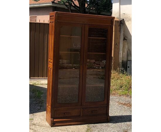 1930s display cabinet