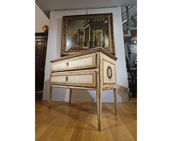 NEOCLASSICAL PAINTED CHEST OF DRAWERS LATE 18TH CENTURY