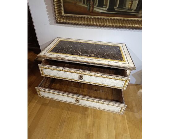 NEOCLASSICAL PAINTED CHEST OF DRAWERS LATE 18TH CENTURY