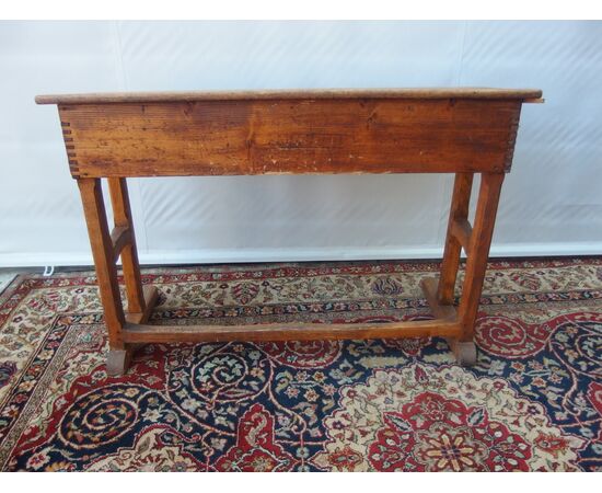 Wooden school desk from the 1900s
