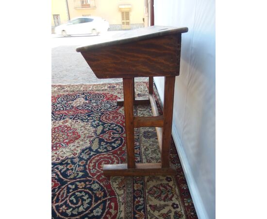 Wooden school desk from the 1900s