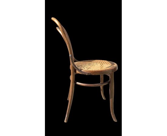 4 wooden chairs with Vienna straw seats. Fischel manufacture. Austria.