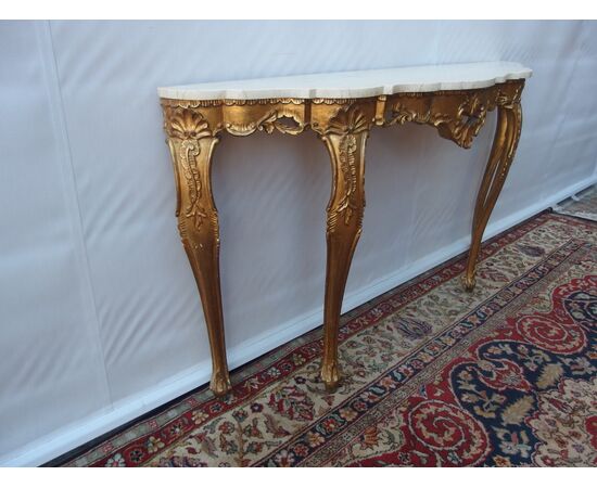 LOUIS XV STYLE GILDED WOOD CONSOLE EARLY 20TH CENTURY
