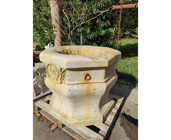 Spettacolare pozzo veneziano in marmo botticino - 105 x 105 cm