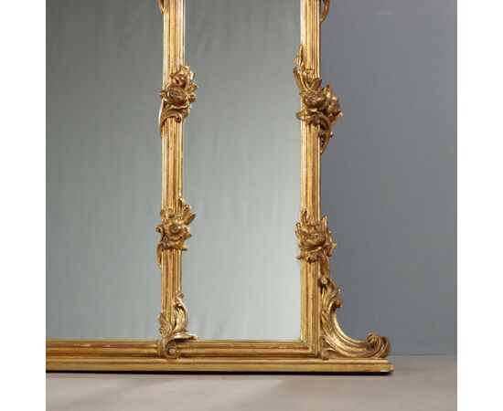 Italian Style 20th Century Standing Mirror