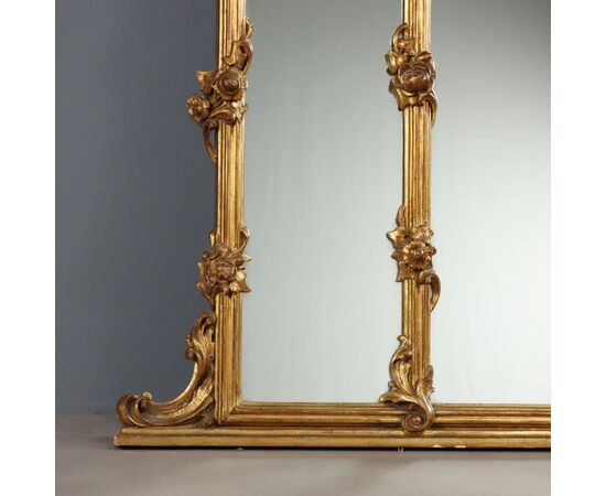 Italian Style 20th Century Standing Mirror