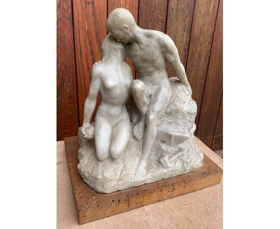 Scultura in marmo bianco - Il bacio. XIX secolo.