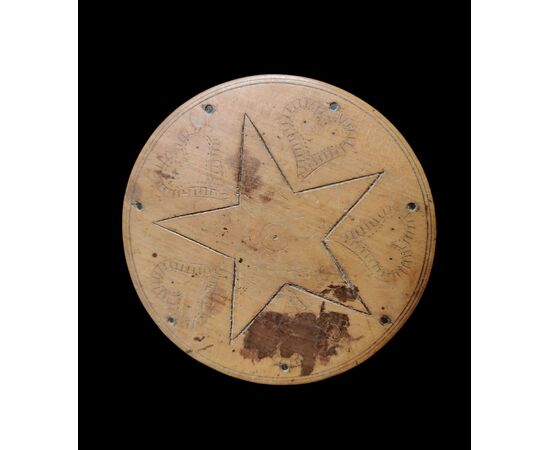 Turned wood and horn snuffbox dated 1834