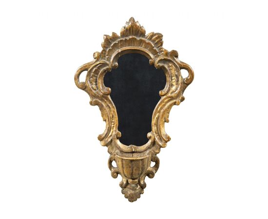 Gilded wooden stoup. Italy, 18th century.