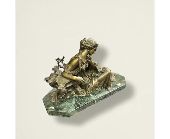
Scultura in Bronzo su Base in Marmo Verde – Stile Napoleone III