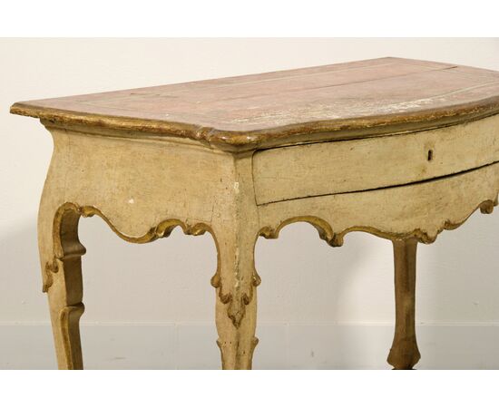 Consolle in legno laccato e dorato, Marche, primi anni del XVIII secolo, Epoca barocca