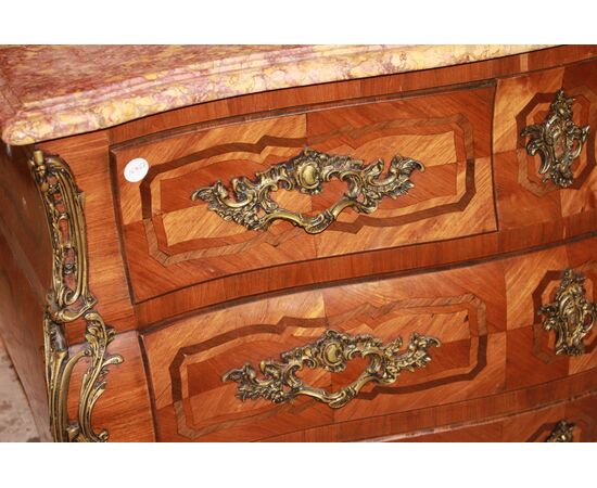 Cassettone Comò francese stile Luigi XV intarsiato XIX secolo