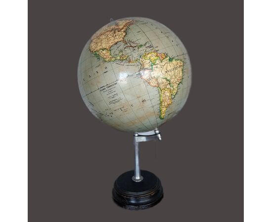G.B. Paravia globe, circa 1920.