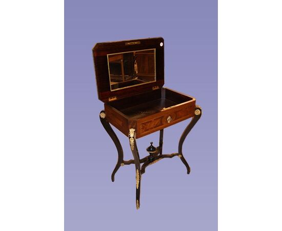 Stupenda toilette francese del 1800 Napoleone III con bronzi e intarsi