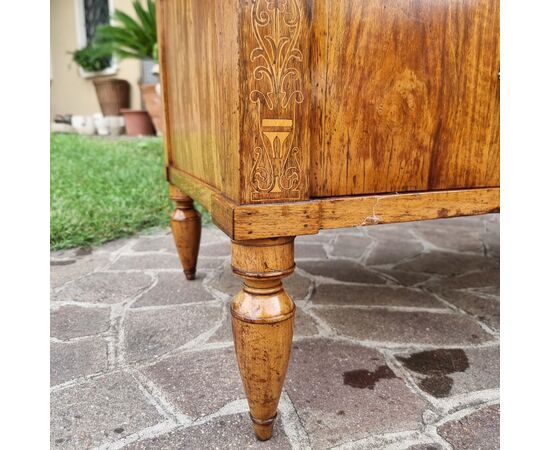 Cassettone faentino in noce Carlo X  1810