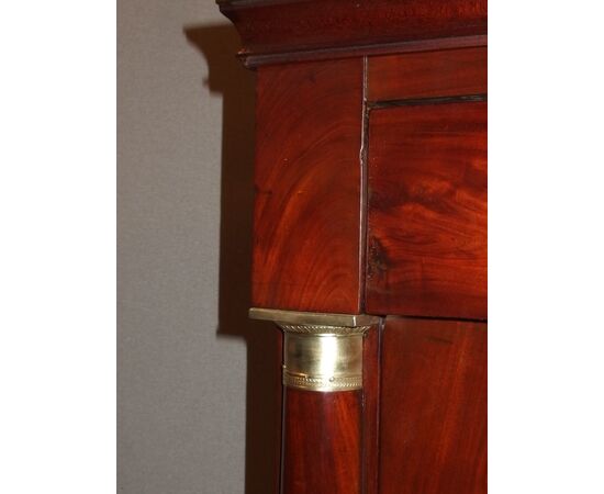 MAHOGANY FEATHER CREDENZA-TOILETTE, EMPIRE STYLE, EARLY 1800s FRANCE, cm L127xP56xH100