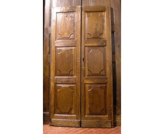 door entrance ptci314 walnut panels mis. 105 x 205