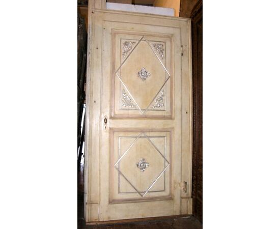 ptl268 lacquered door with silver decorations carlo X mis.max120x235 - door 93 x 221