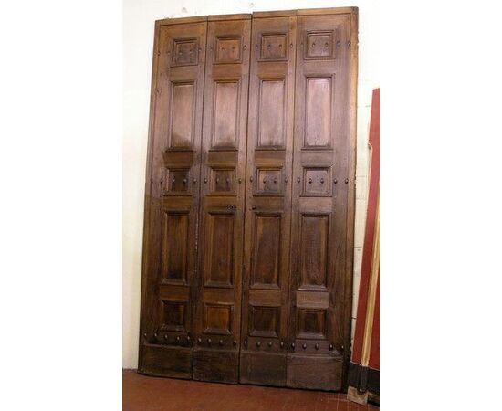 ptn166 door with four doors in walnut size. 185 x 315