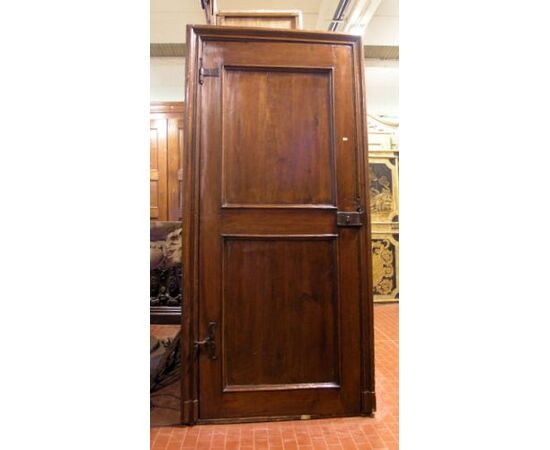 pts386n.5 walnut doors with frame size. max 120 x 245 - 95 x 222 port