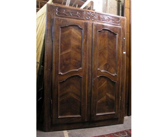 stip090 placard Provencal walnut veneer mis. H 186 x cm132 width.