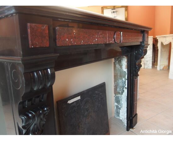 BLACK MARBLE FIREPLACE WITH 19TH CENTURY FRENCH INSERTS cm L134xP40xH107