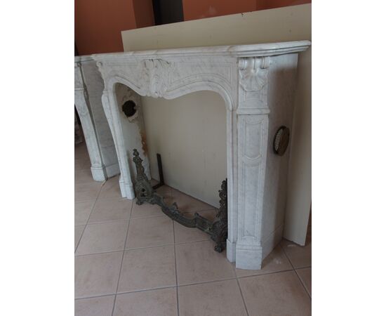 CARRARA WHITE MARBLE FIREPLACE LOUIS XV STYLE 19TH CENTURY FRANCE cm L136xP37xH108