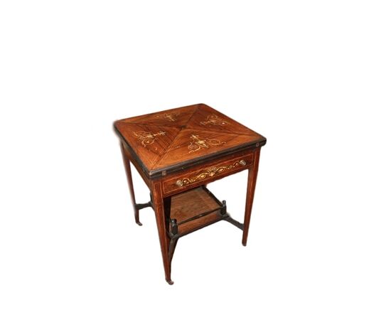 Tavolino da gioco a fazzoletto inglese stile Vittoriano della seconda metà del 1800