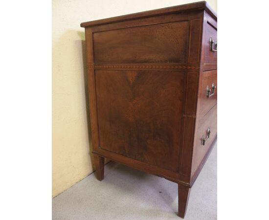 Louis XVI style walnut chest of drawers with threading, 19th century, cm L111xW55xH85