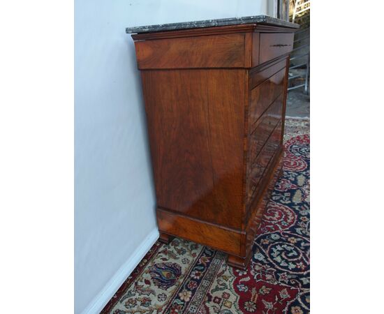 SMALL RESTORED LOUIS PHILIPPE WALNUT BURL CHEST OF DRAWERS