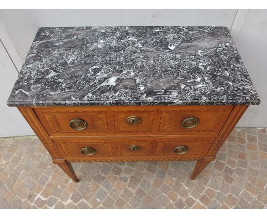 SMALL LOUIS XVI STYLE CHEST OF DRAWERS VENEERED EARLY 1800S RESTORED cm L81xP41xH85