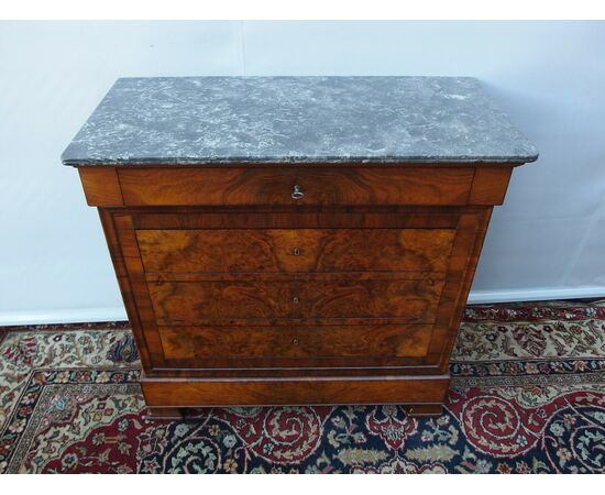 SMALL RESTORED LOUIS PHILIPPE WALNUT BURL CHEST OF DRAWERS