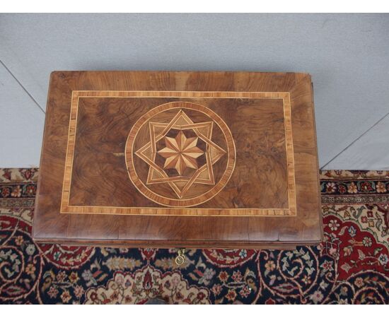 SMALL LOUIS XVI STYLE INLAID CHEST OF DRAWERS, 18TH CENTURY - L54xP34xH80 cm