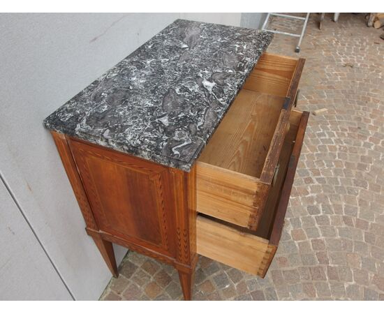 SMALL LOUIS XVI STYLE CHEST OF DRAWERS VENEERED EARLY 1800S RESTORED cm L81xP41xH85