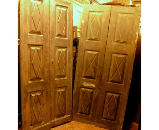 pti431 two doors in walnut lozenge mis. 98x208 - dx 96 x 214 cm