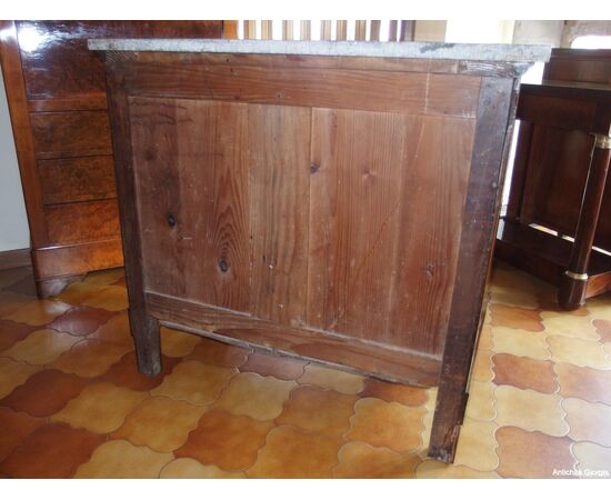 EMPIRE STYLE WALNUT VENEERED CHEST OF DRAWERS, 19TH CENTURY