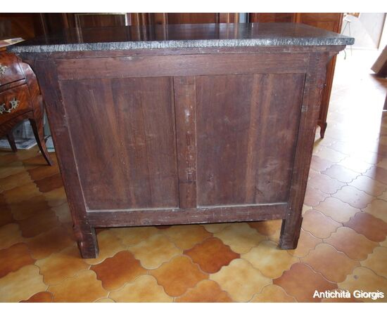 Chest of drawers in mahogany feather, Charles X style